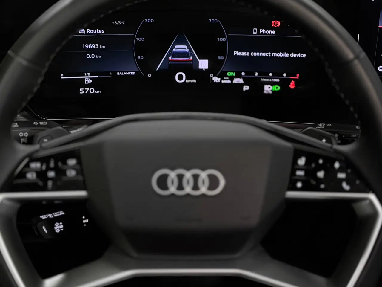 Audi Q5 снимка Audi Q5