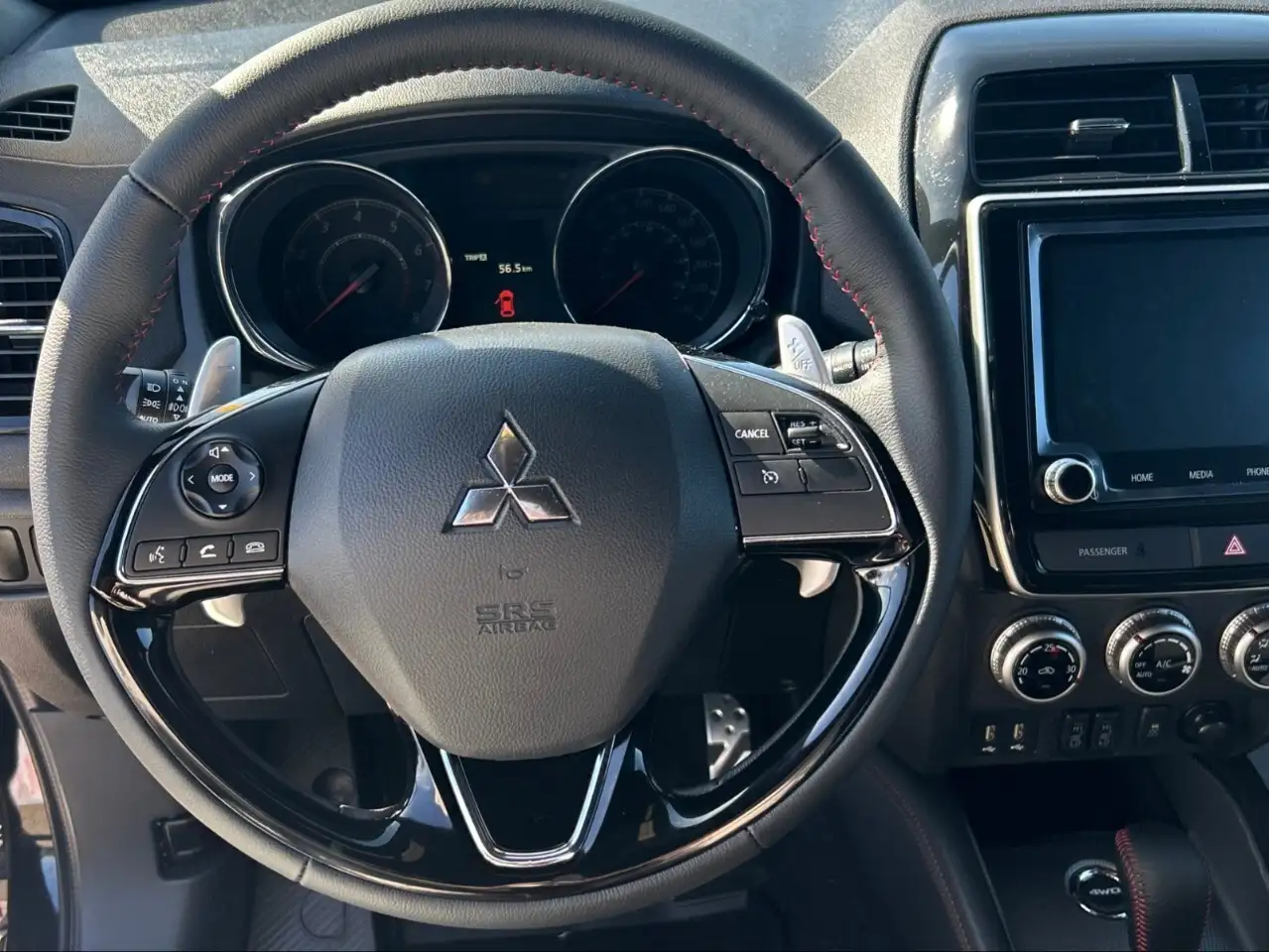 Mitsubishi RVR снимка Mitsubishi RVR