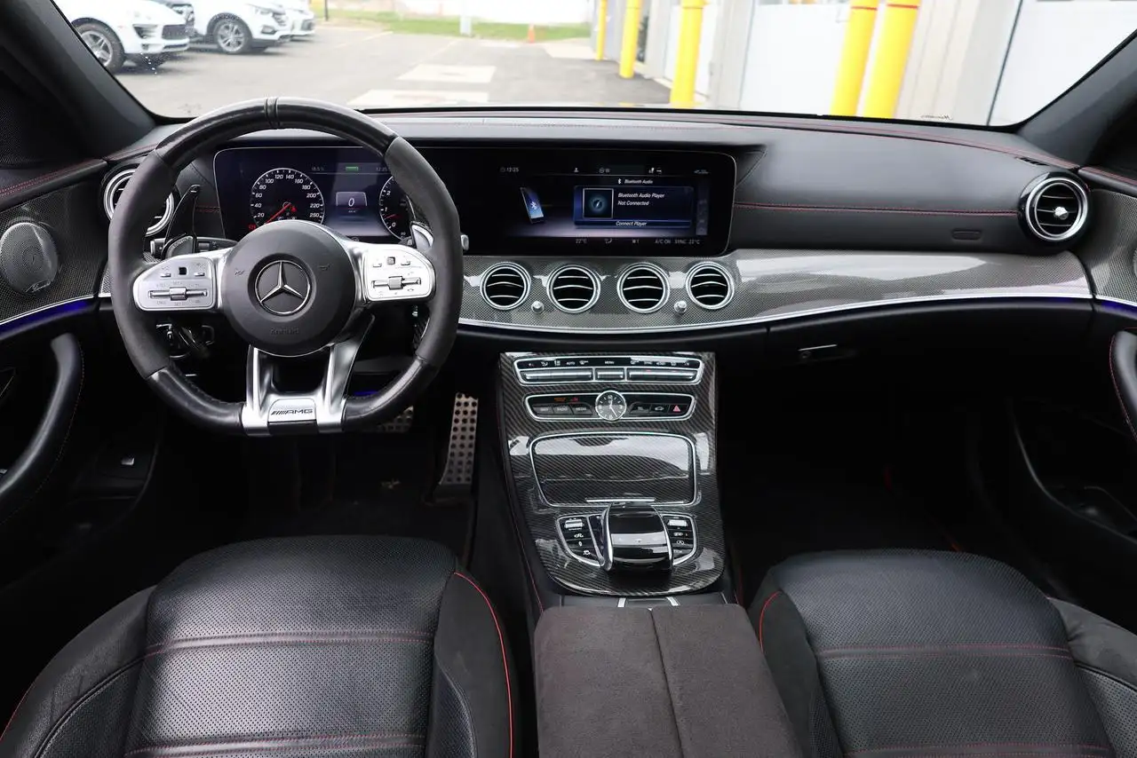 Mercedes-Benz E-Class fotografie Mercedes-Benz E-Class