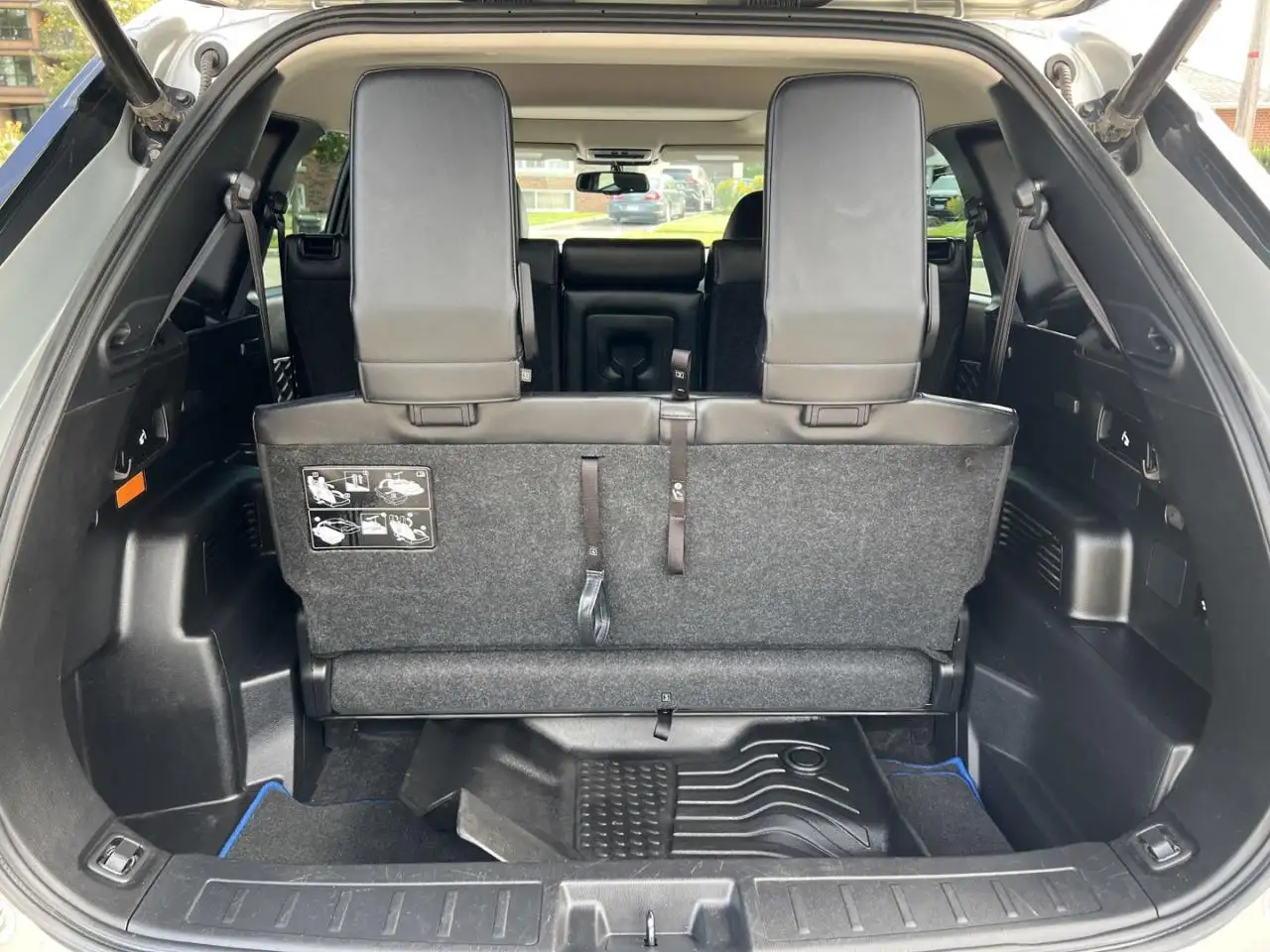 Mitsubishi Outlander снимка Mitsubishi Outlander