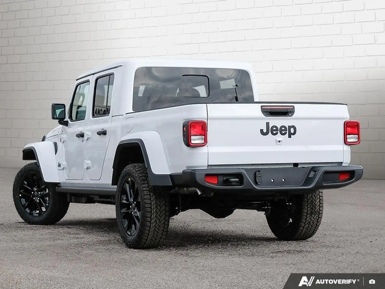 Jeep Gladiator снимка Jeep Gladiator