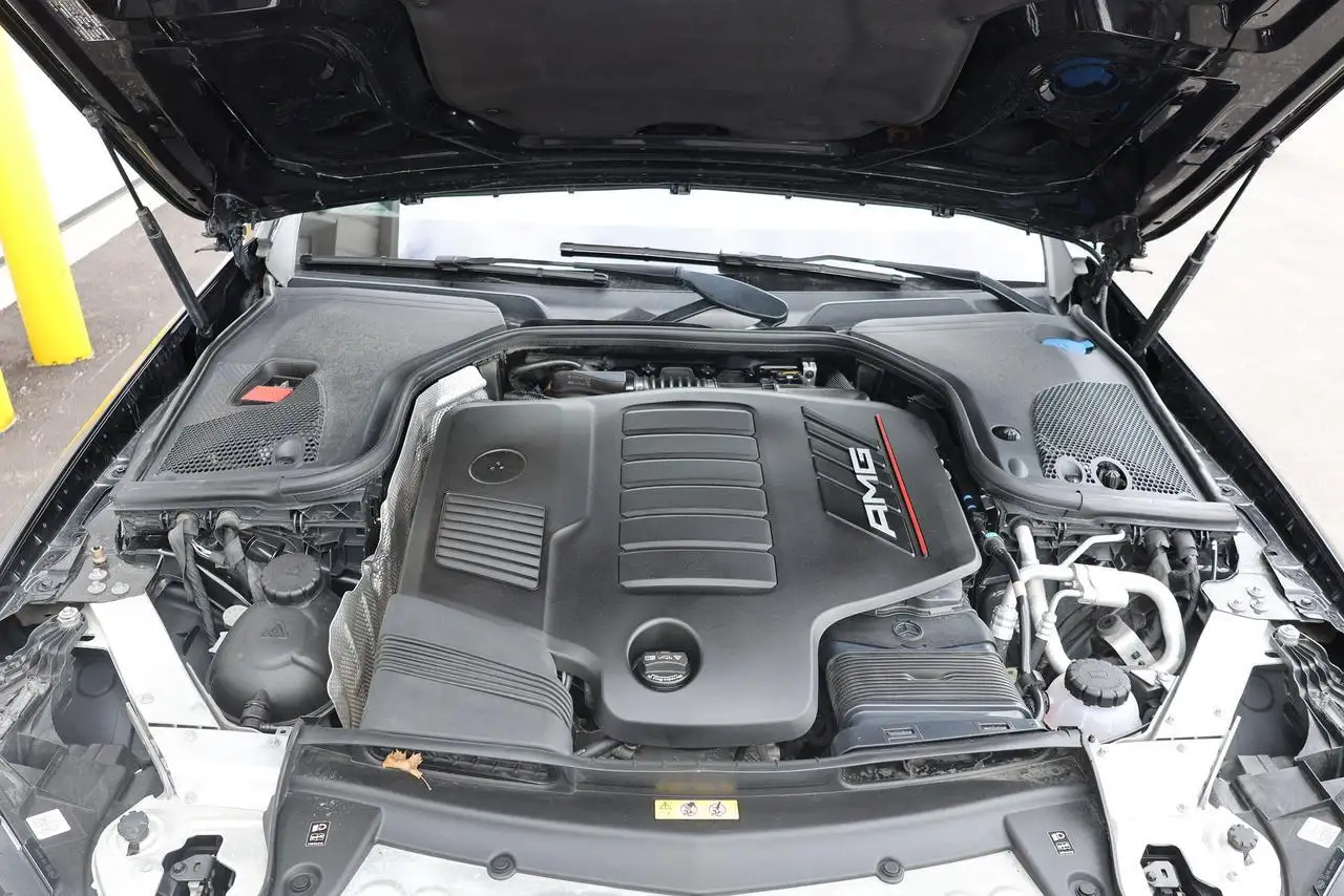 Mercedes-Benz E-Class fotografie Mercedes-Benz E-Class