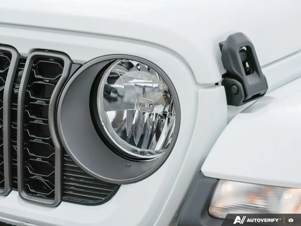 Jeep Gladiator снимка Jeep Gladiator