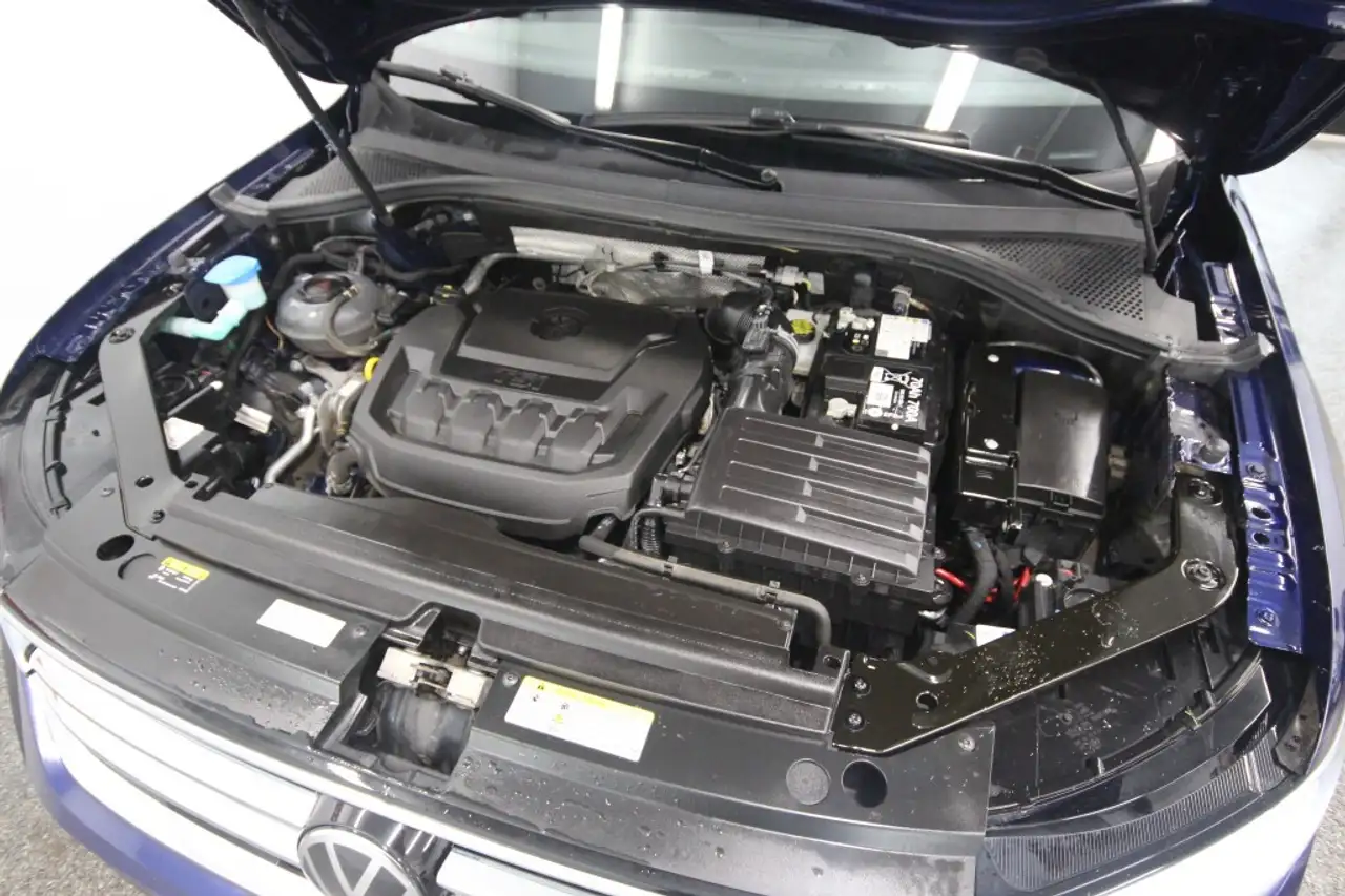 Volkswagen Tiguan снимка Volkswagen Tiguan