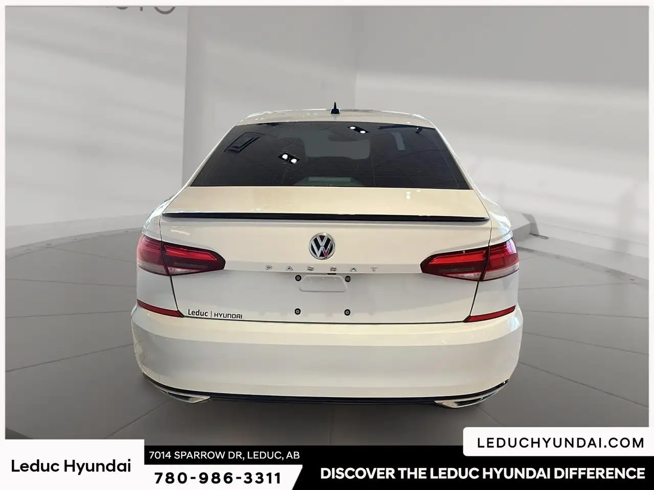 Volkswagen Passat photo Volkswagen Passat