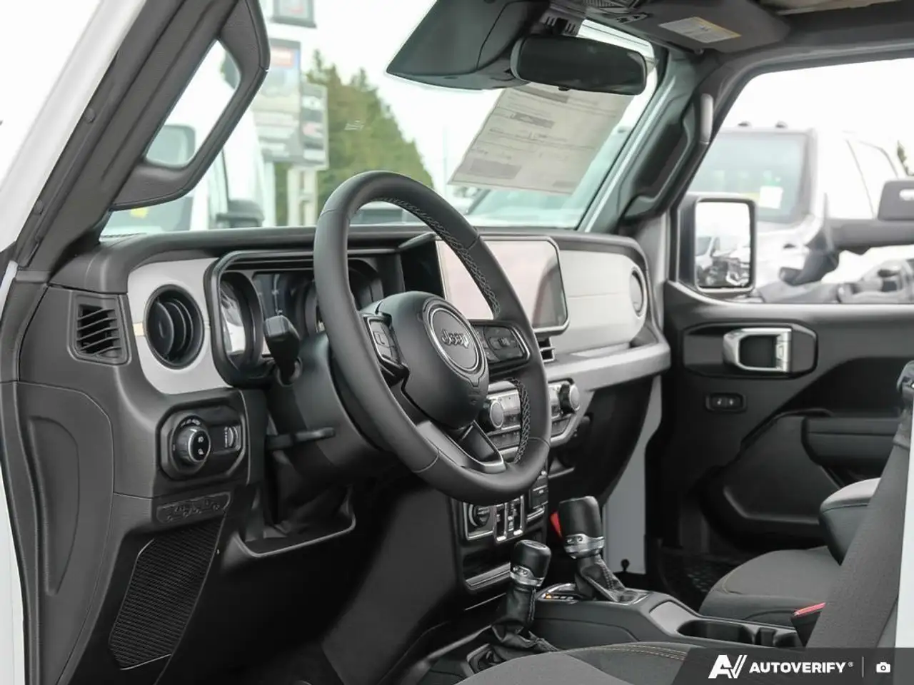 Jeep Gladiator снимка Jeep Gladiator