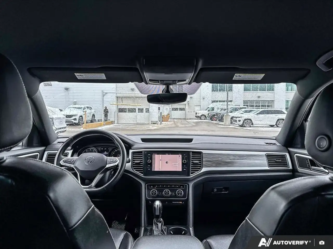 Volkswagen Atlas снимка Volkswagen Atlas
