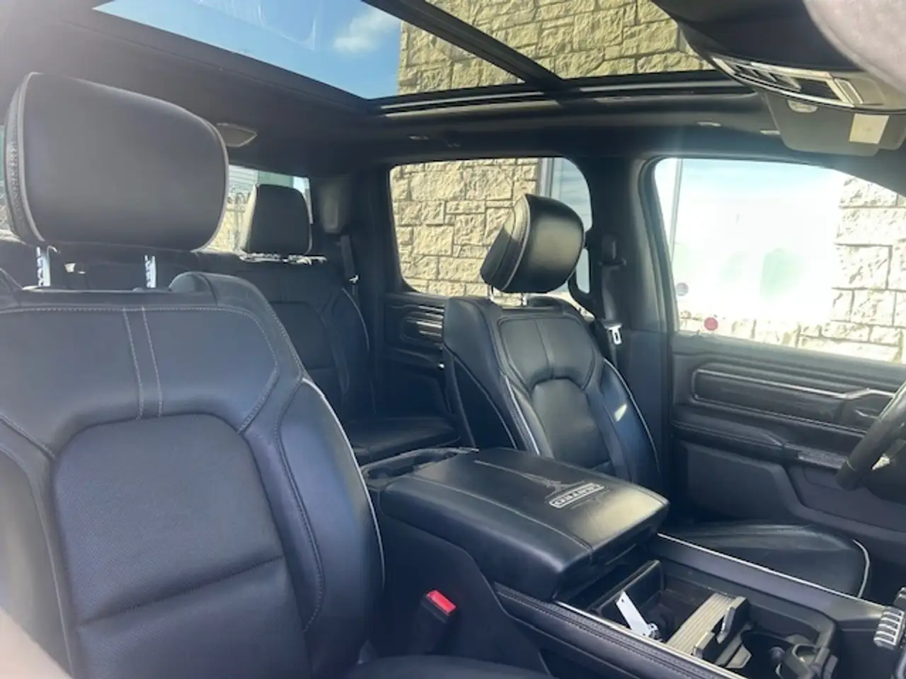 RAM 1500 photo RAM 1500