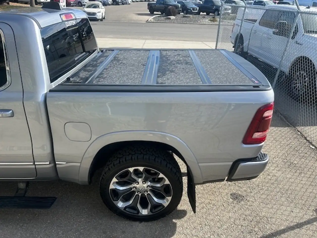 RAM 1500 photo RAM 1500