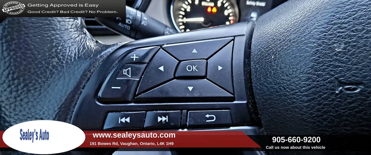Nissan Rogue fotografie Nissan Rogue