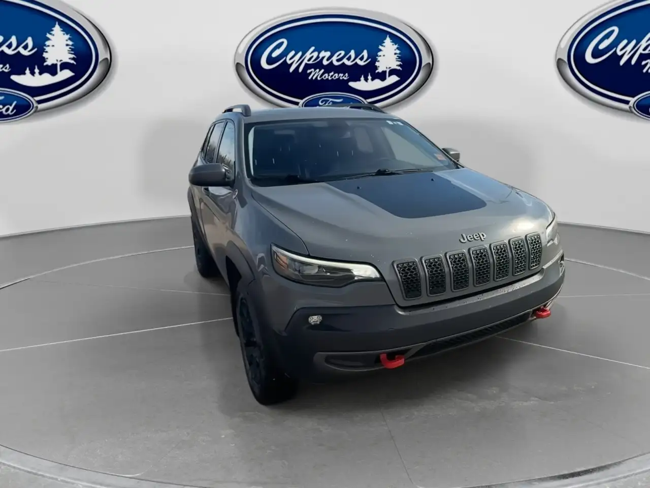 Jeep Cherokee снимка Jeep Cherokee