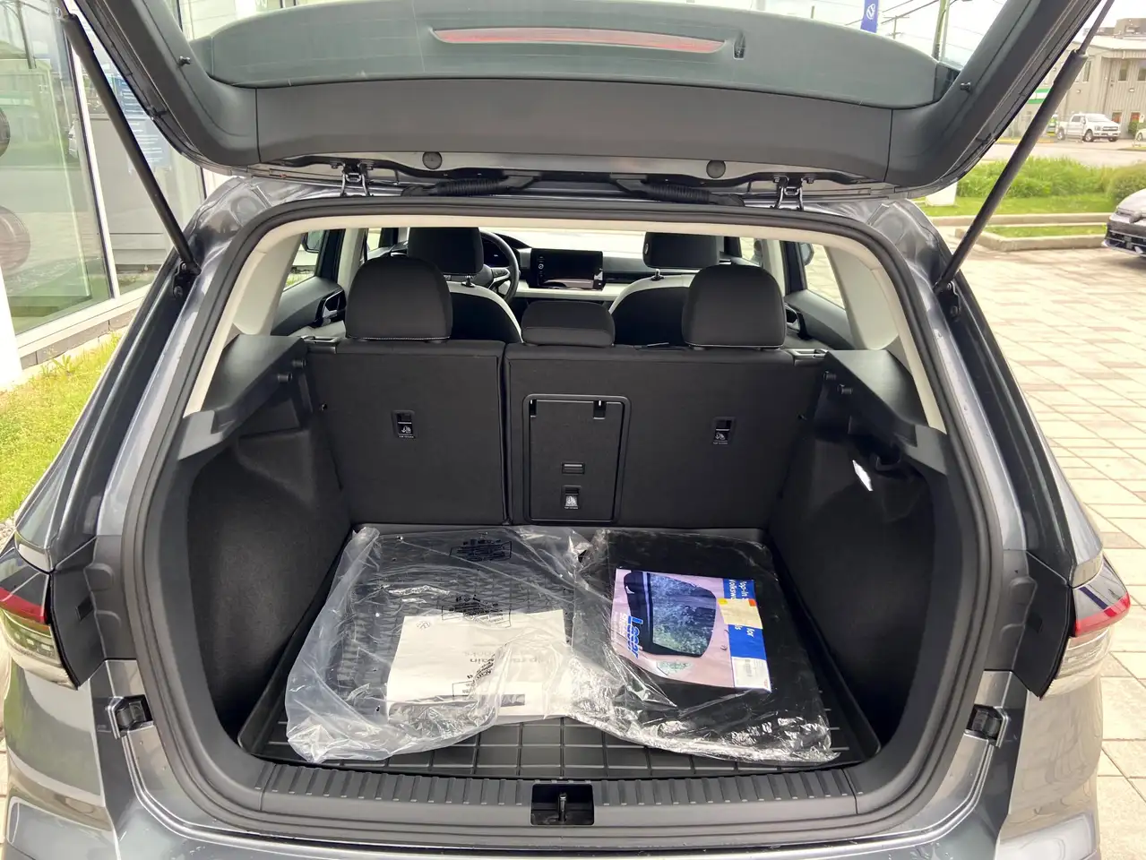 Volkswagen Taos снимка Volkswagen Taos