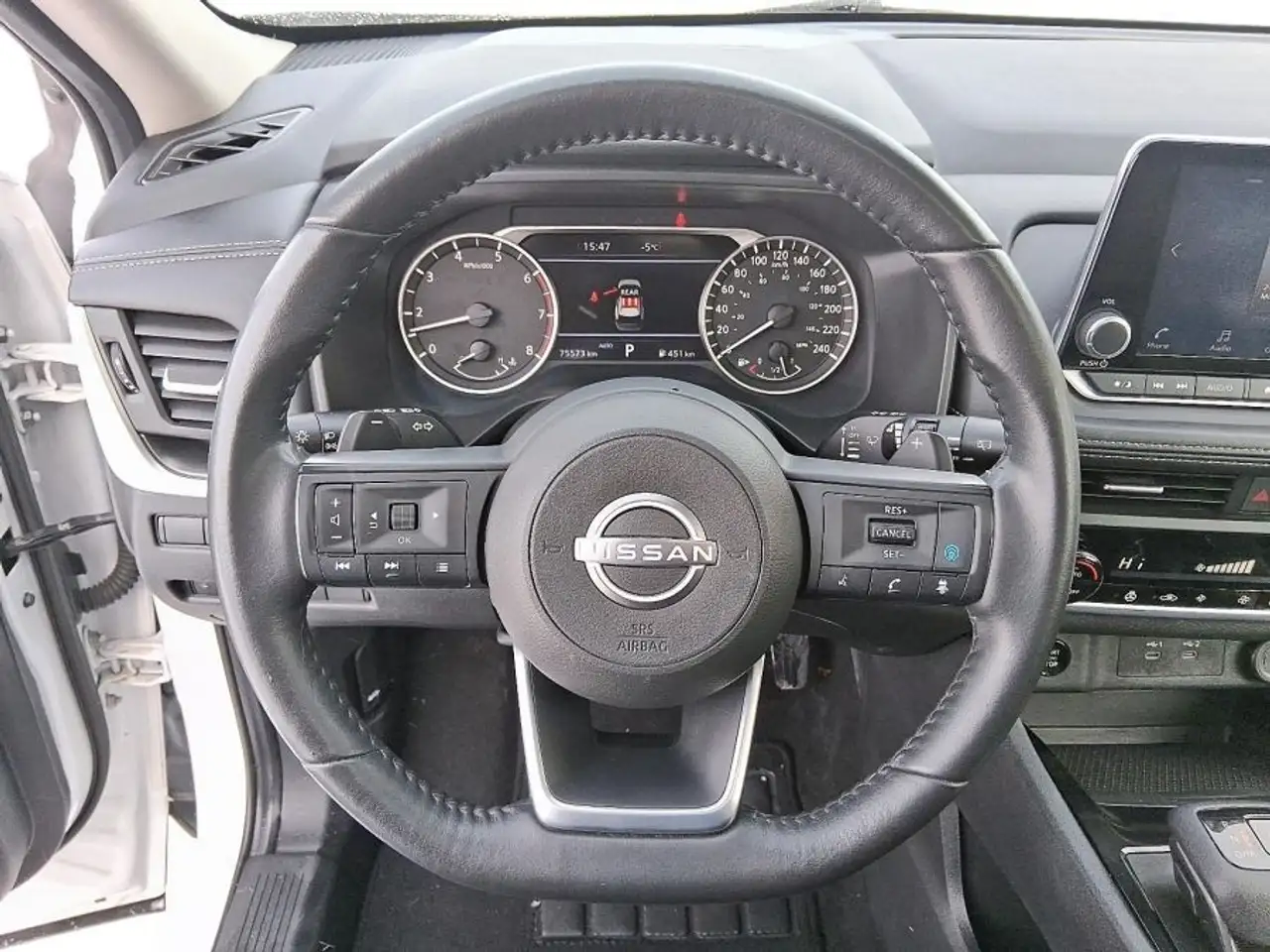 Nissan Rogue fotografie Nissan Rogue