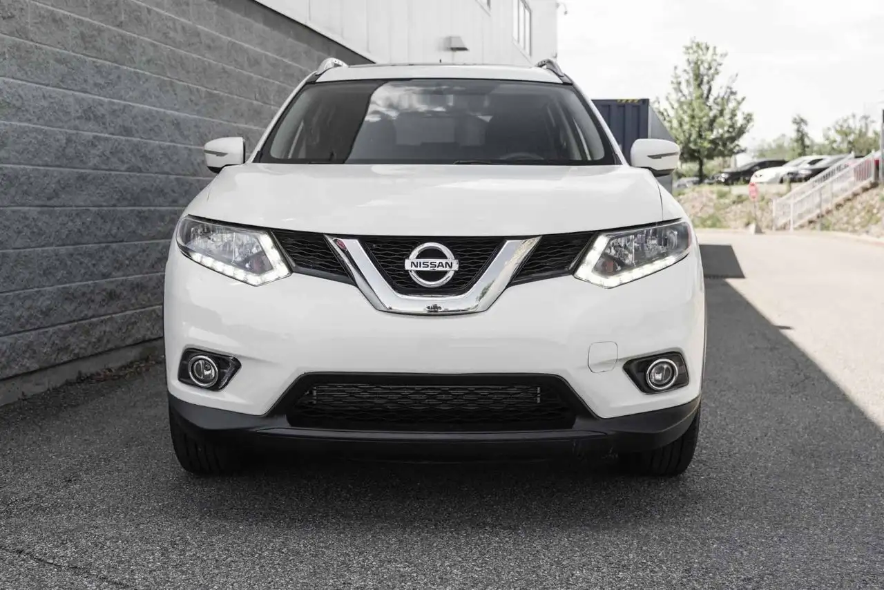 Nissan Rogue снимка Nissan Rogue