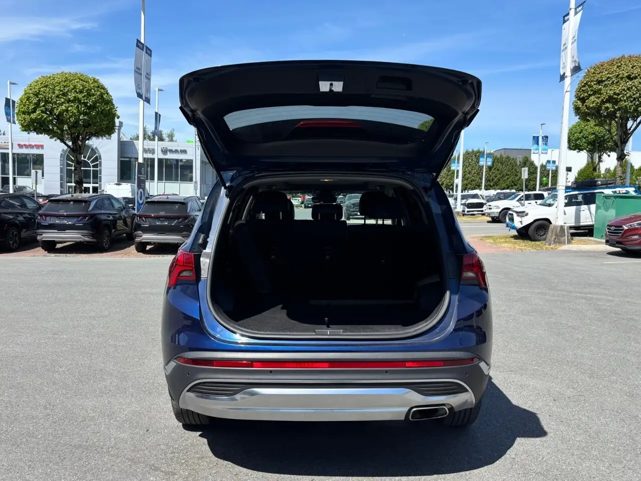 Hyundai SANTA FE photo Hyundai SANTA FE