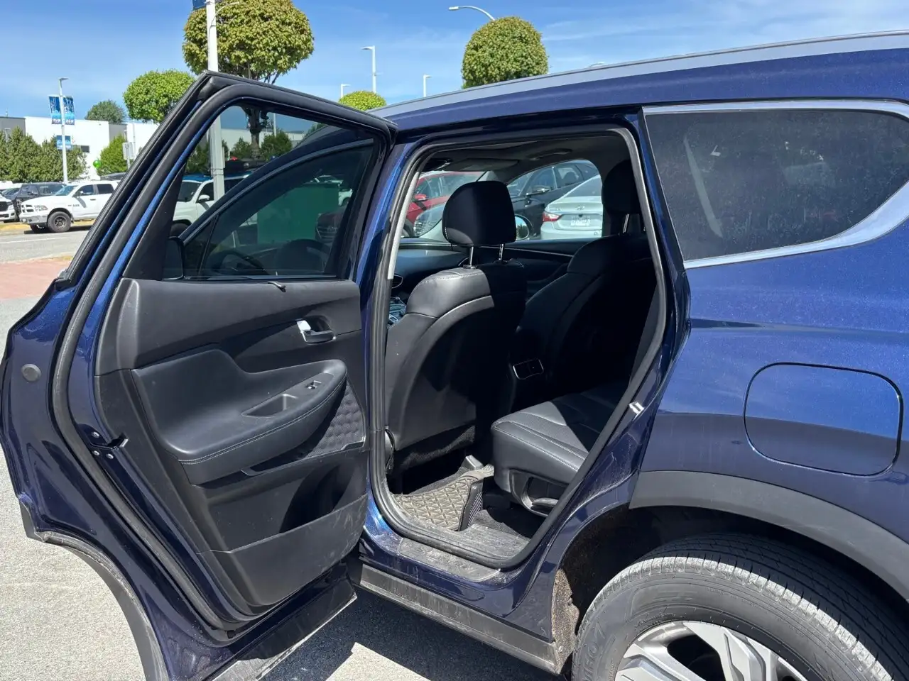 Hyundai SANTA FE photo Hyundai SANTA FE