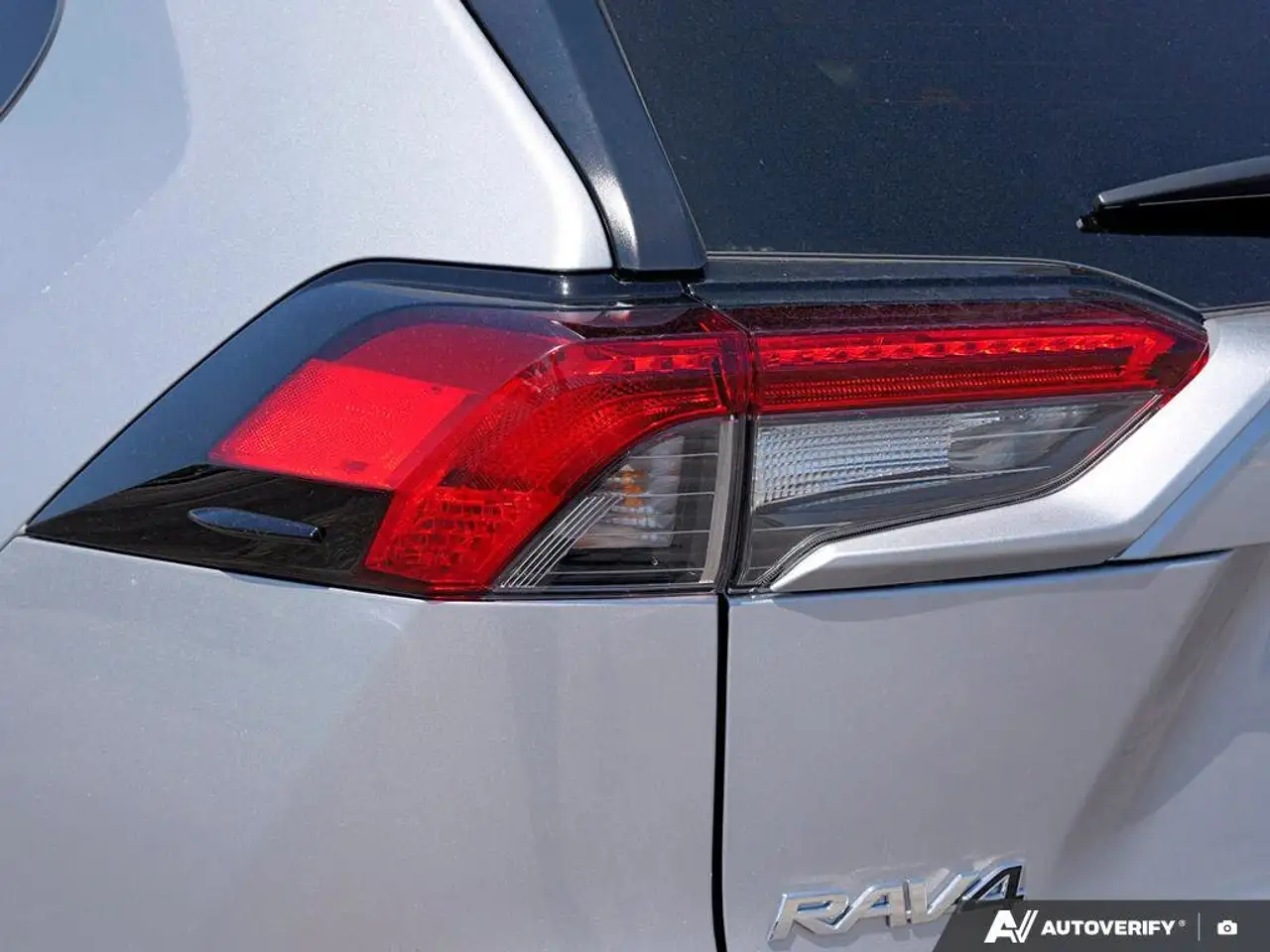Toyota RAV 4 photo Toyota RAV 4