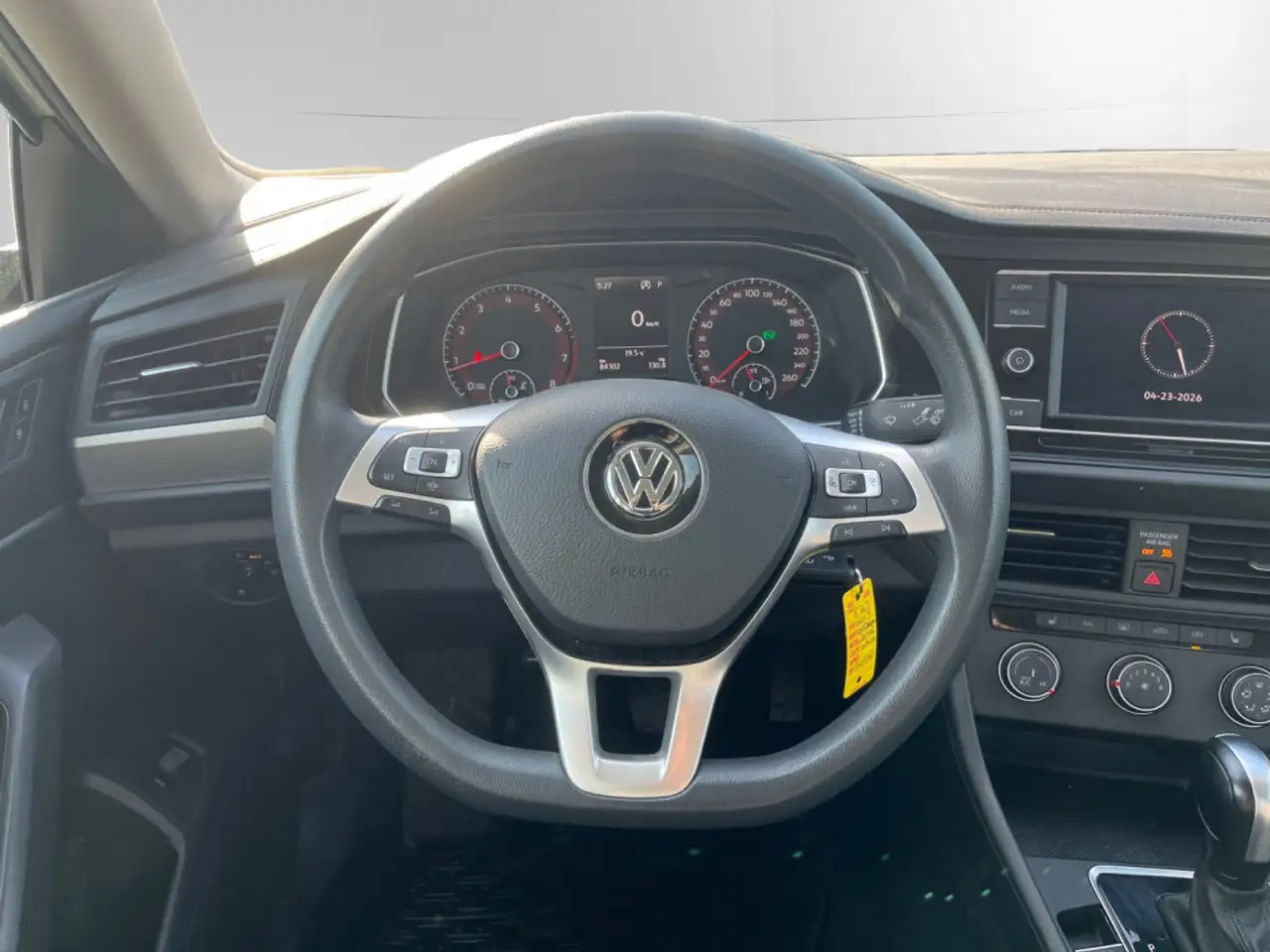 Volkswagen Jetta снимка Volkswagen Jetta