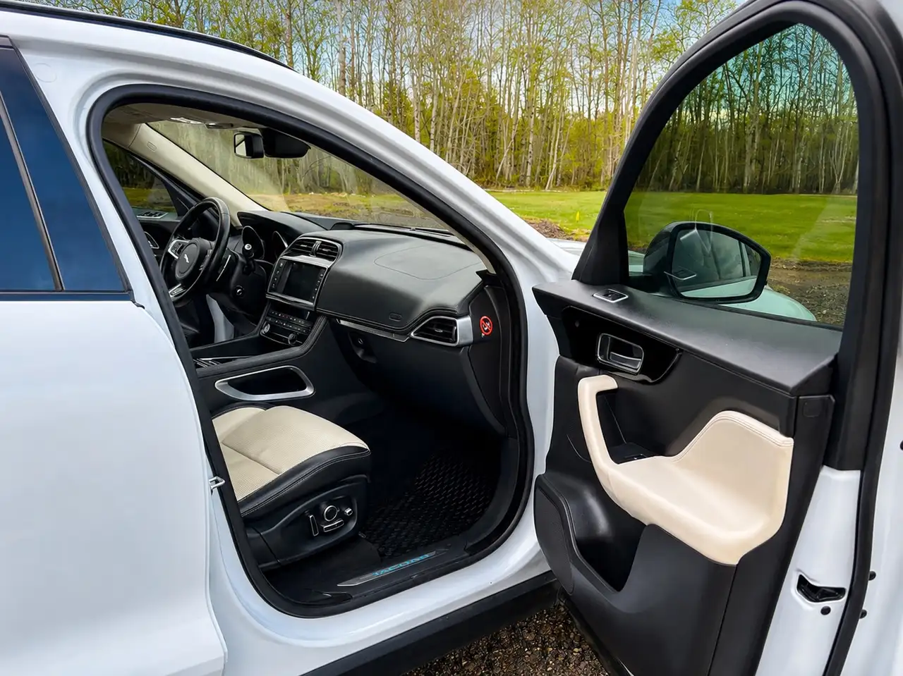 Jaguar F-Pace fotografie Jaguar F-Pace