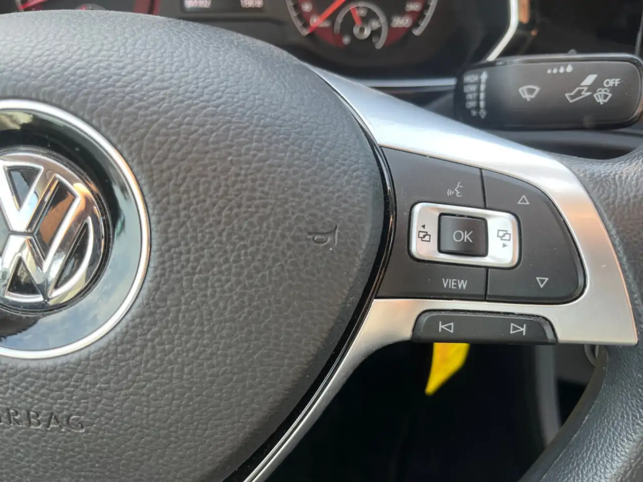 Volkswagen Jetta снимка Volkswagen Jetta