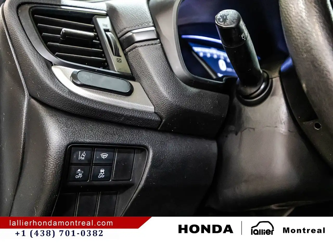 Honda CR-V photo Honda CR-V
