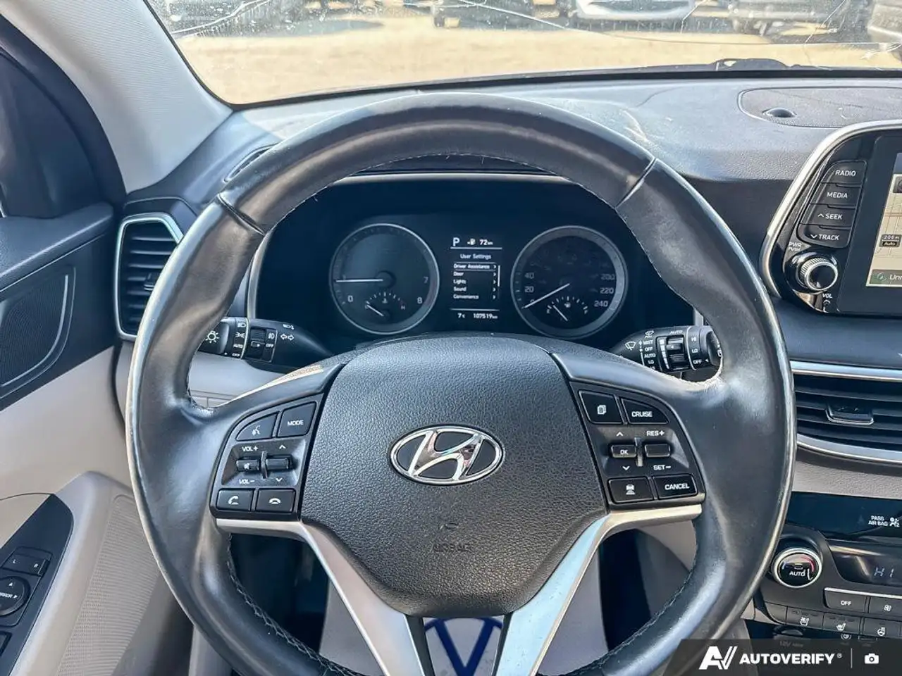 Hyundai TUCSON photo Hyundai TUCSON