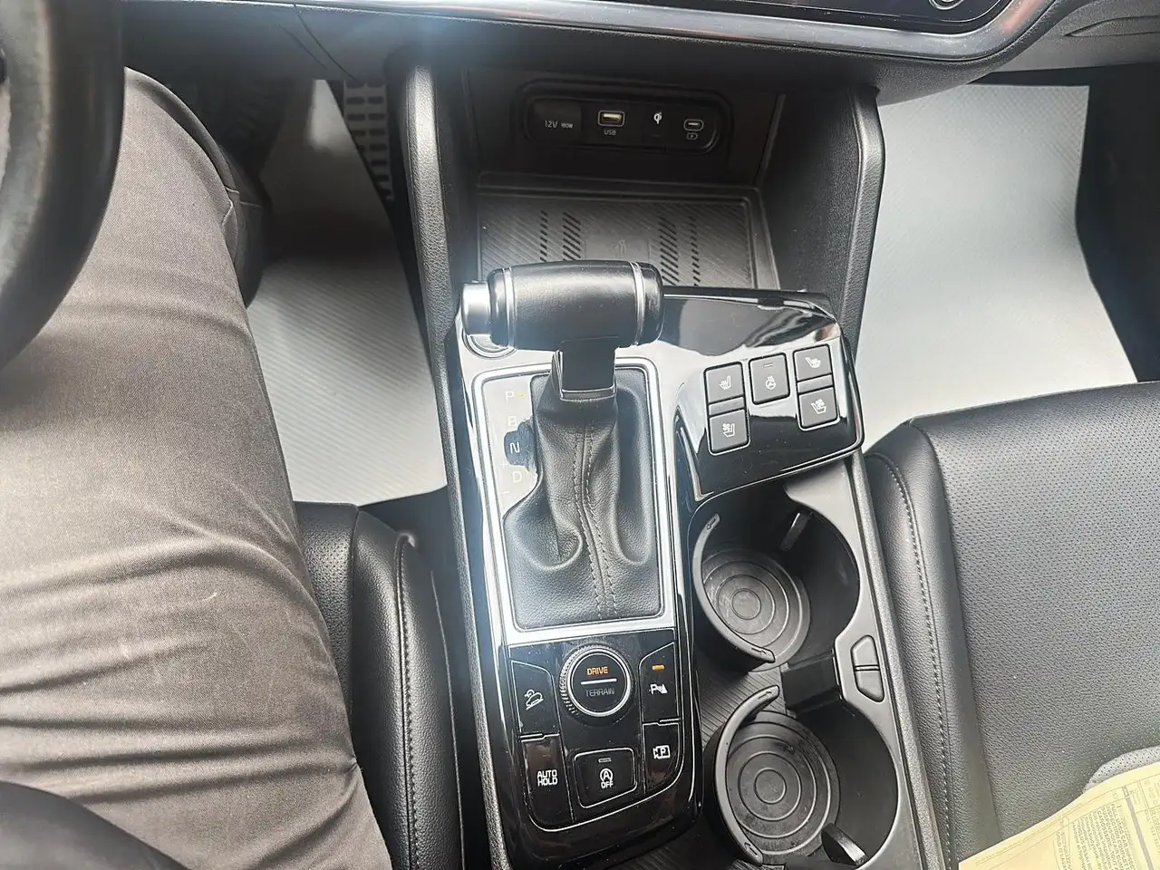 Kia Sportage снимка Kia Sportage