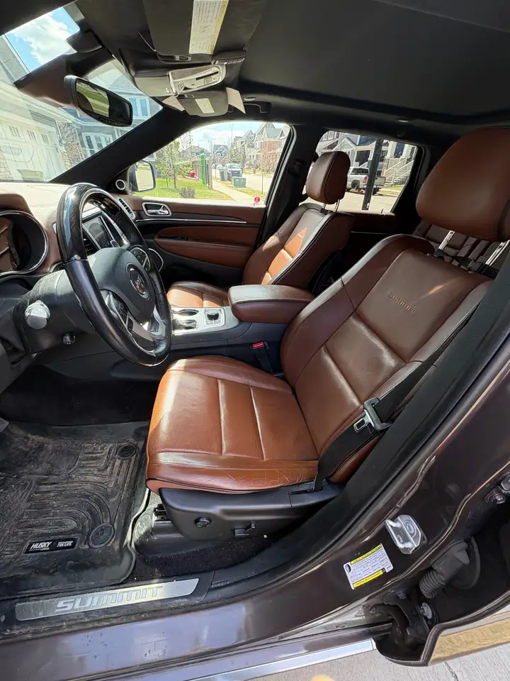 Jeep Grand Cherokee photo Jeep Grand Cherokee