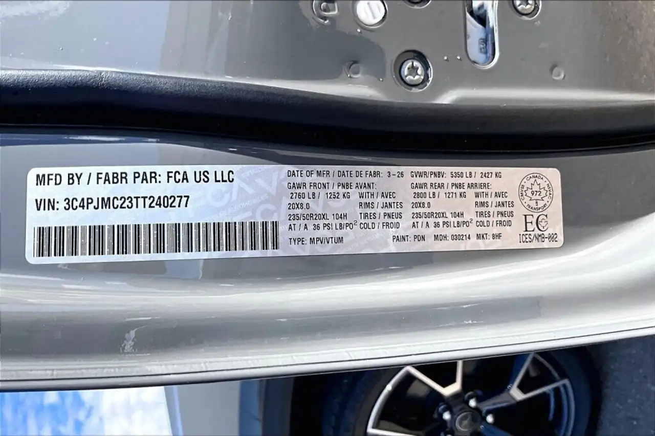 Jeep Cherokee снимка Jeep Cherokee