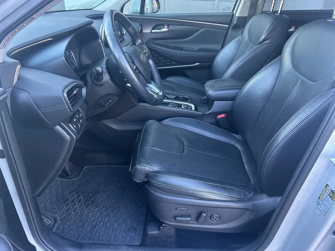 Hyundai SANTA FE снимка Hyundai SANTA FE