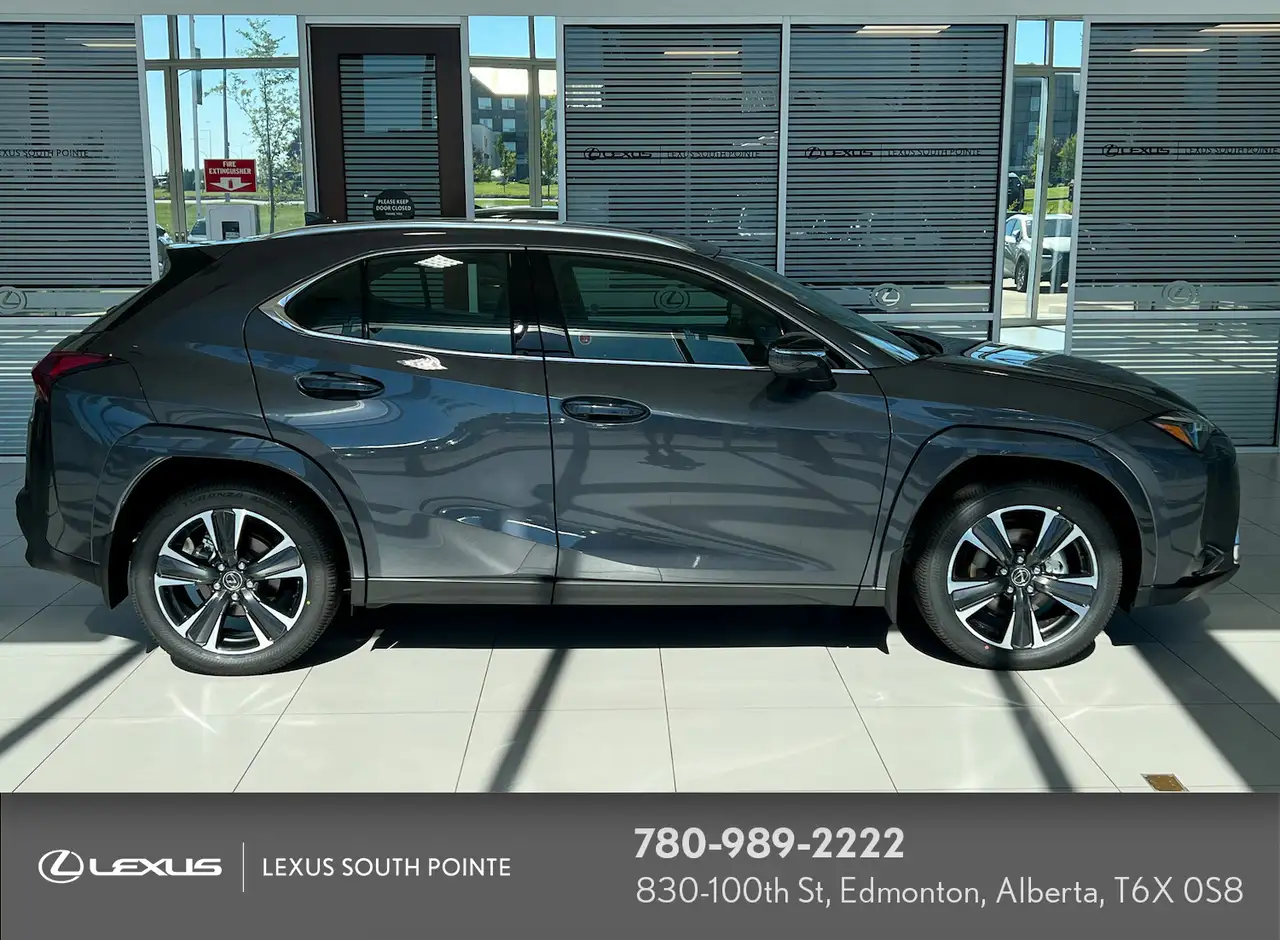2025 Lexus UX