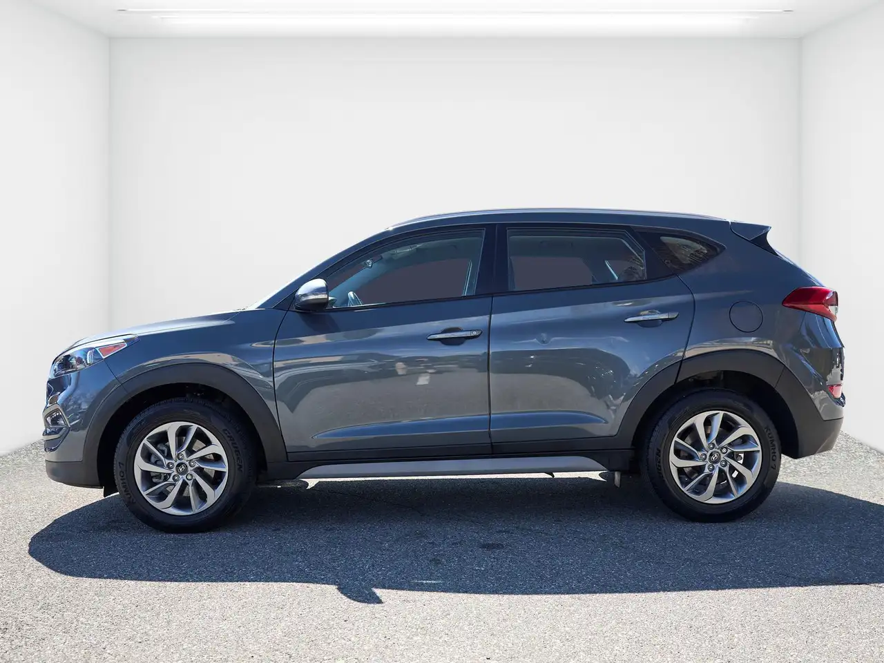 Hyundai TUCSON photo Hyundai TUCSON