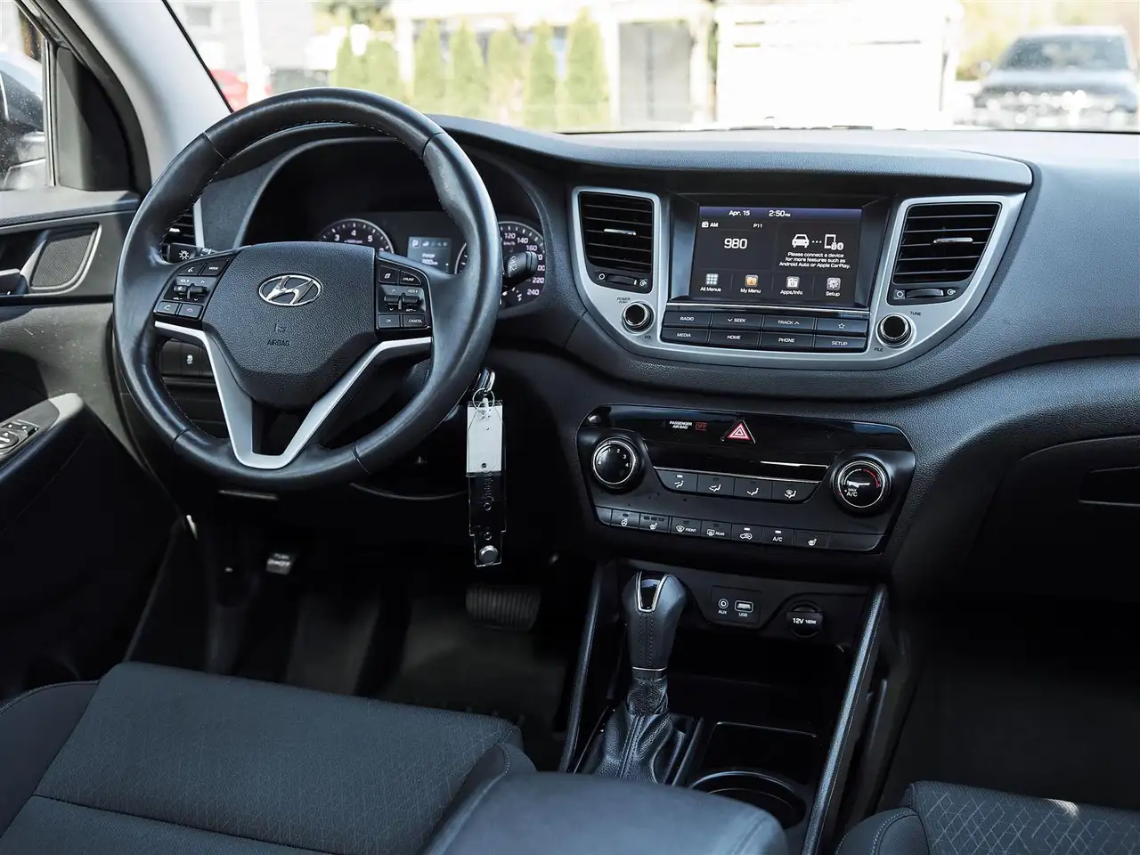 Hyundai TUCSON photo Hyundai TUCSON