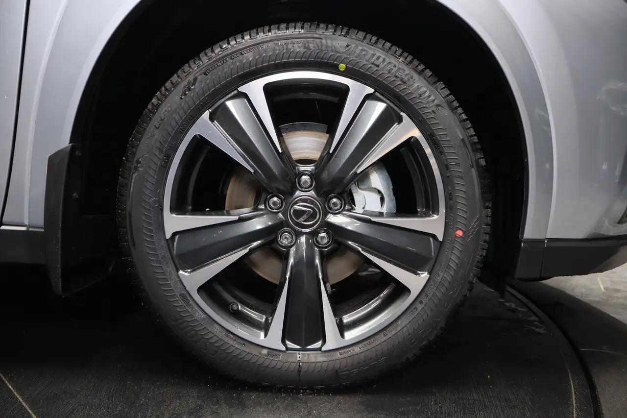 Lexus UX fotografie Lexus UX