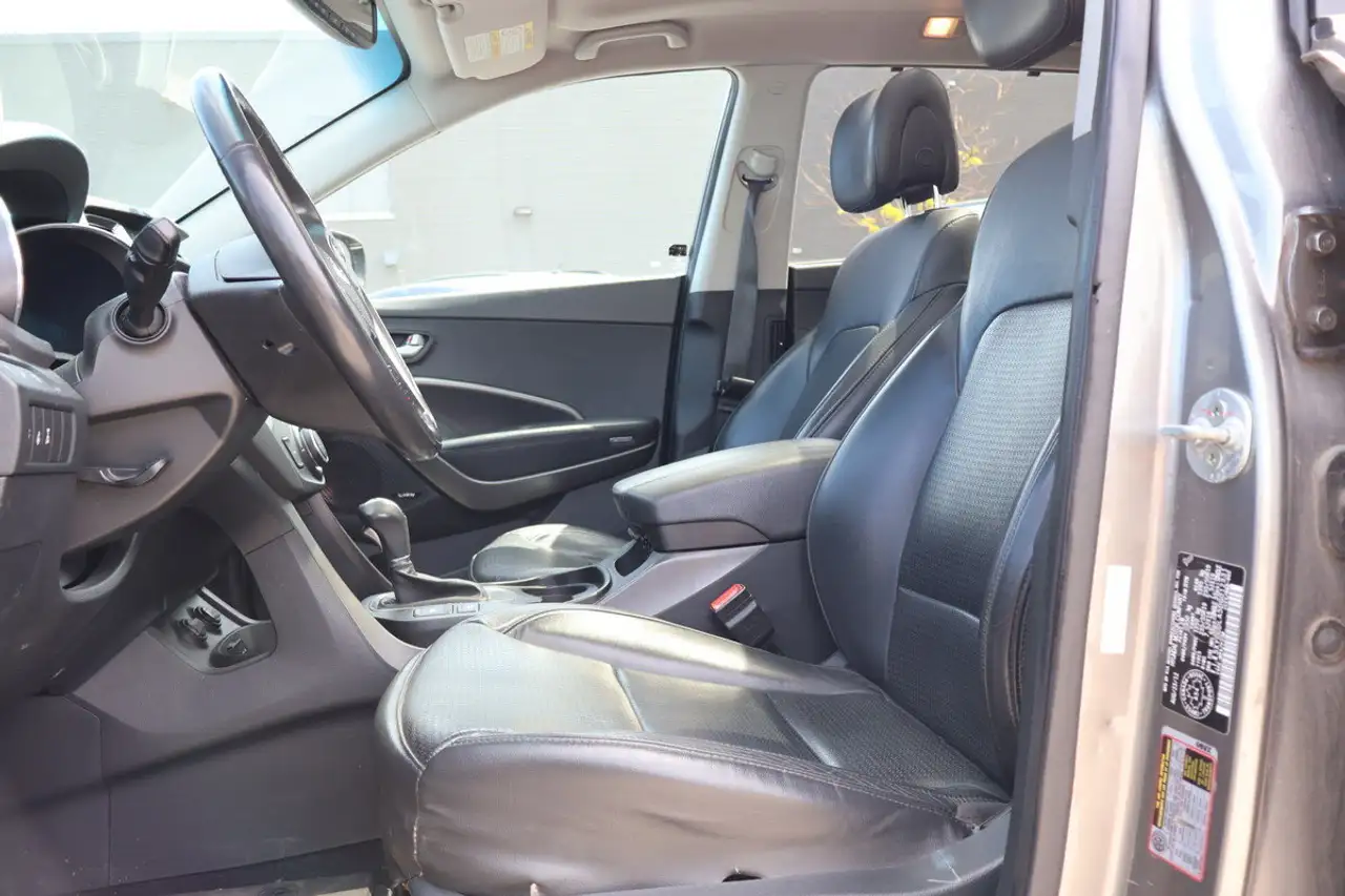 Hyundai SANTA FE снимка Hyundai SANTA FE