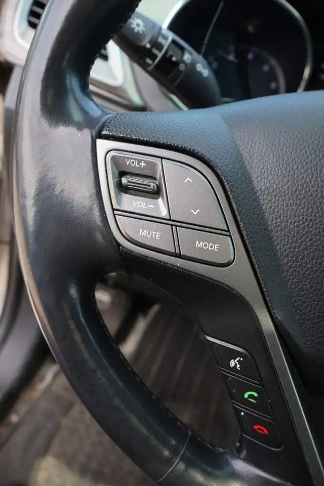 Hyundai SANTA FE снимка Hyundai SANTA FE