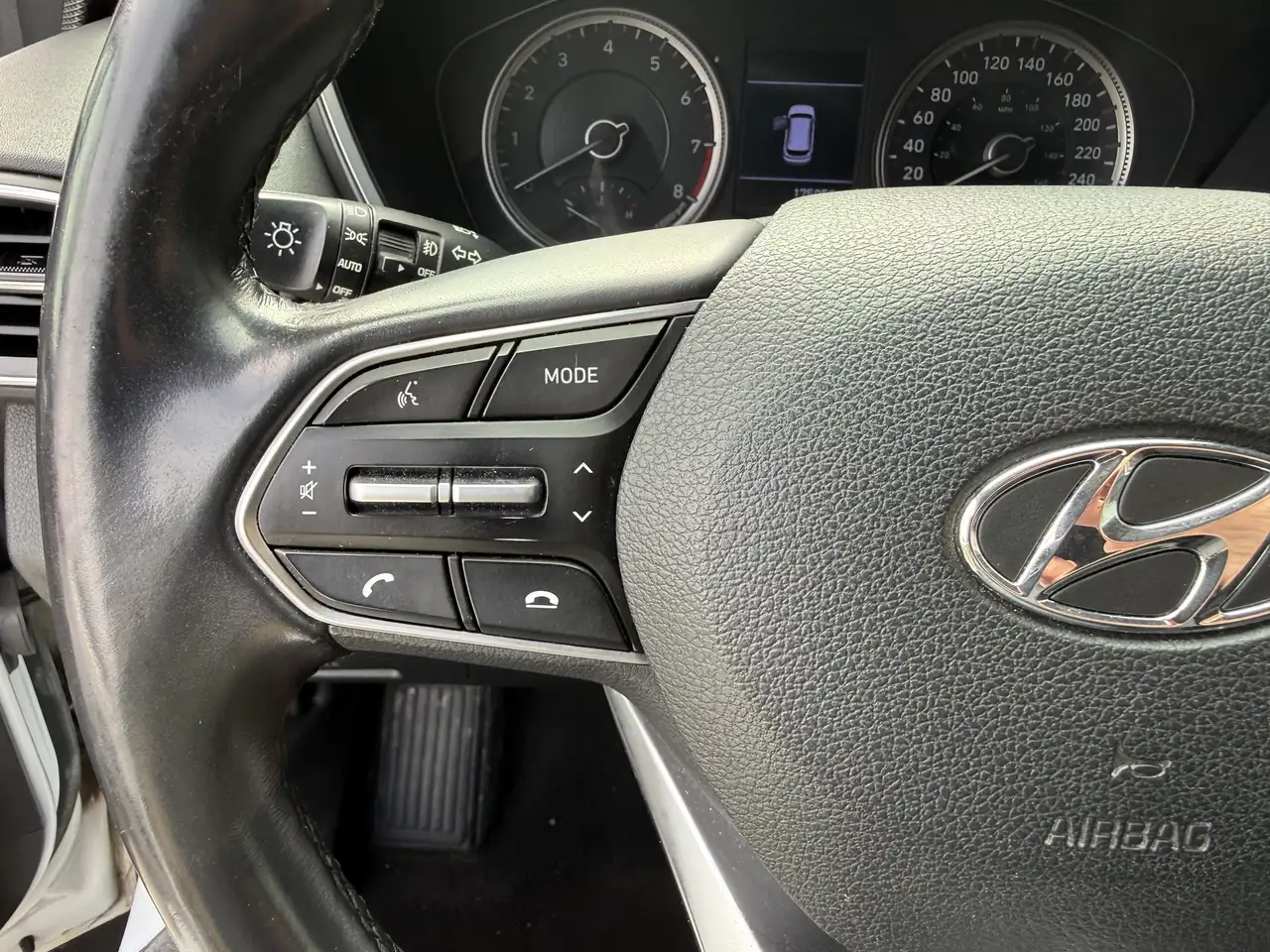 Hyundai SANTA FE fotografie Hyundai SANTA FE
