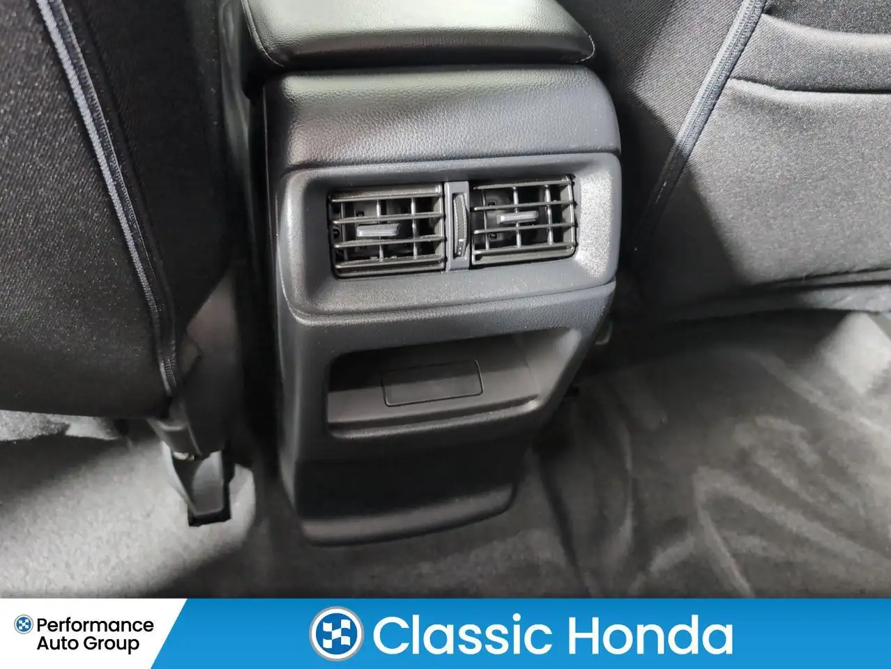 Honda CR-V photo Honda CR-V