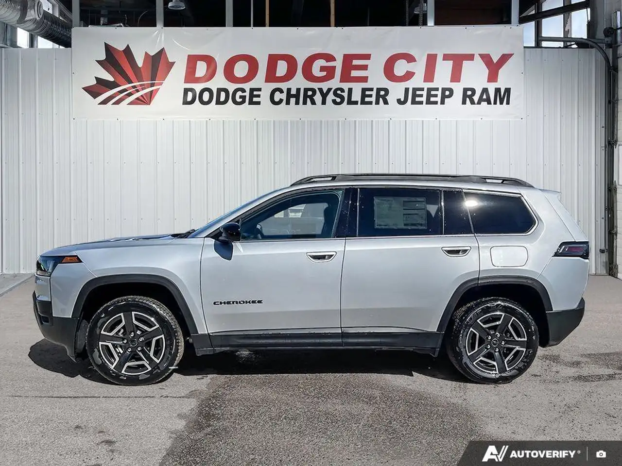 Jeep Cherokee снимка Jeep Cherokee