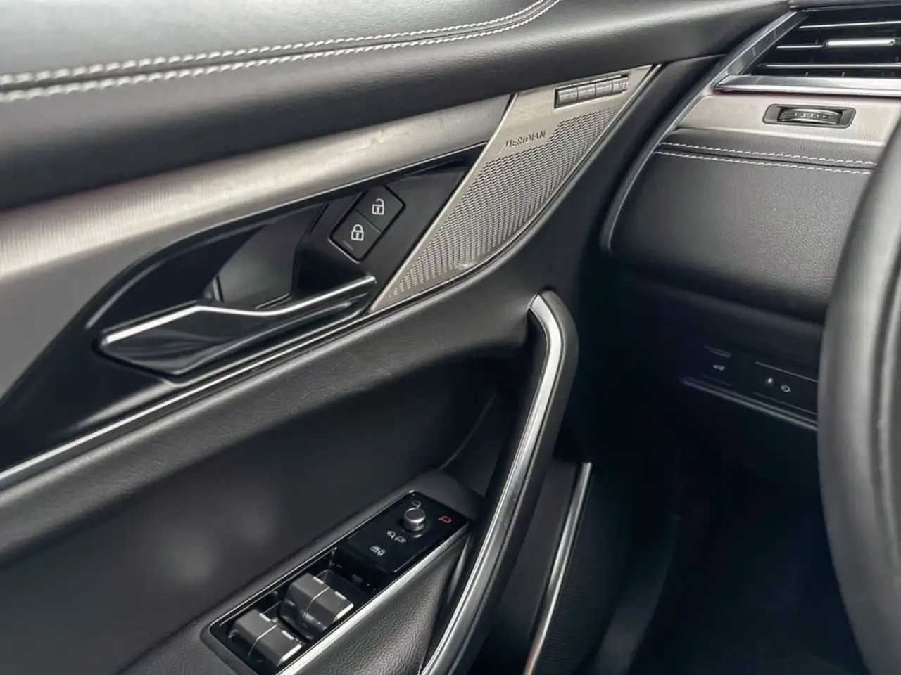 Jaguar F-Pace fotografie Jaguar F-Pace