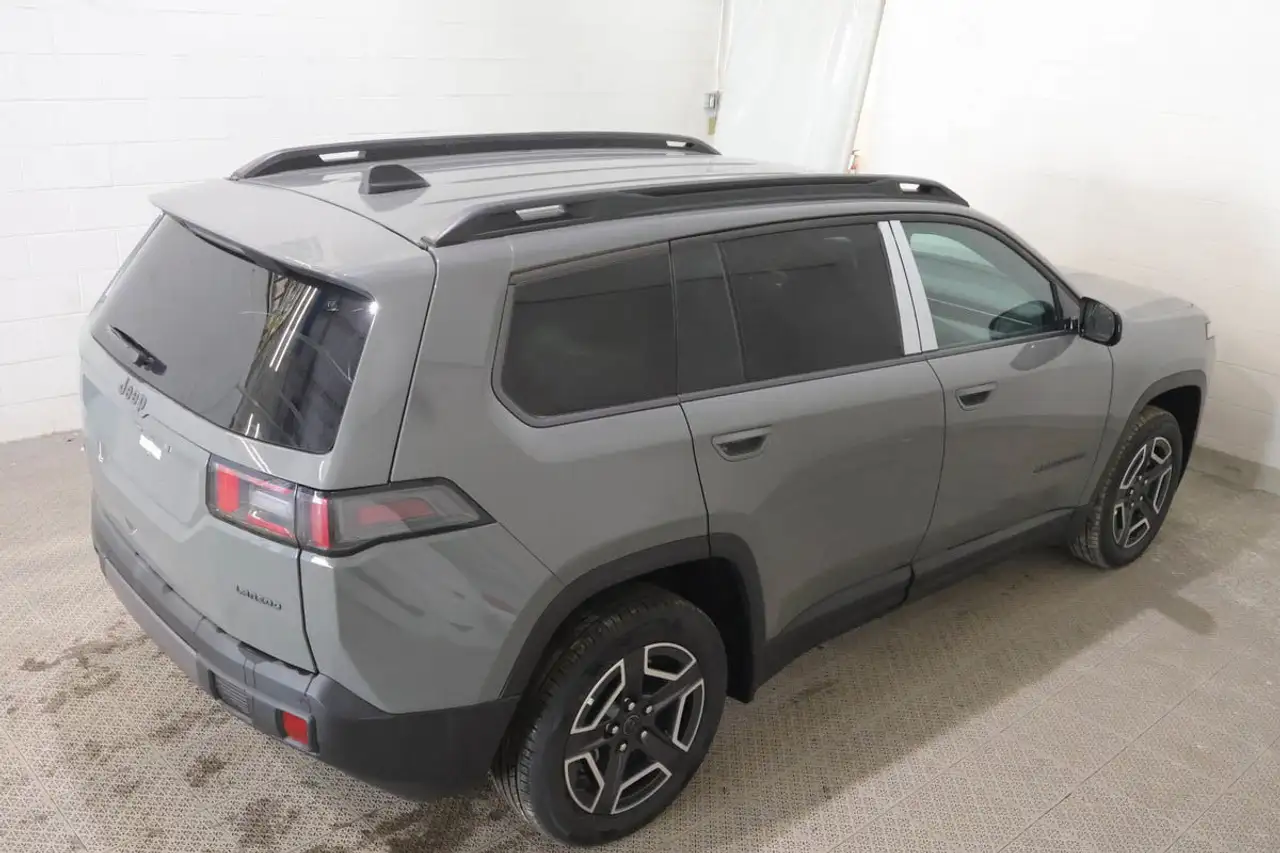 Jeep Cherokee снимка Jeep Cherokee