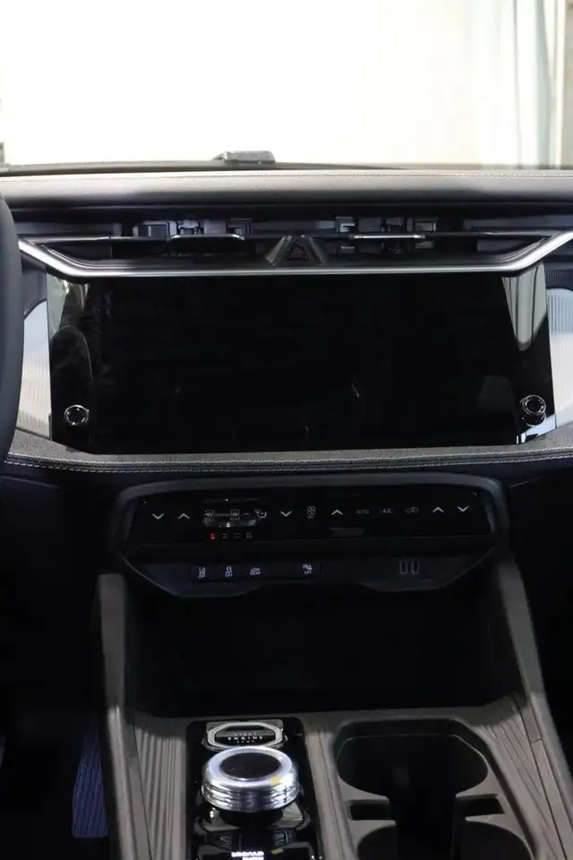Jeep Cherokee снимка Jeep Cherokee