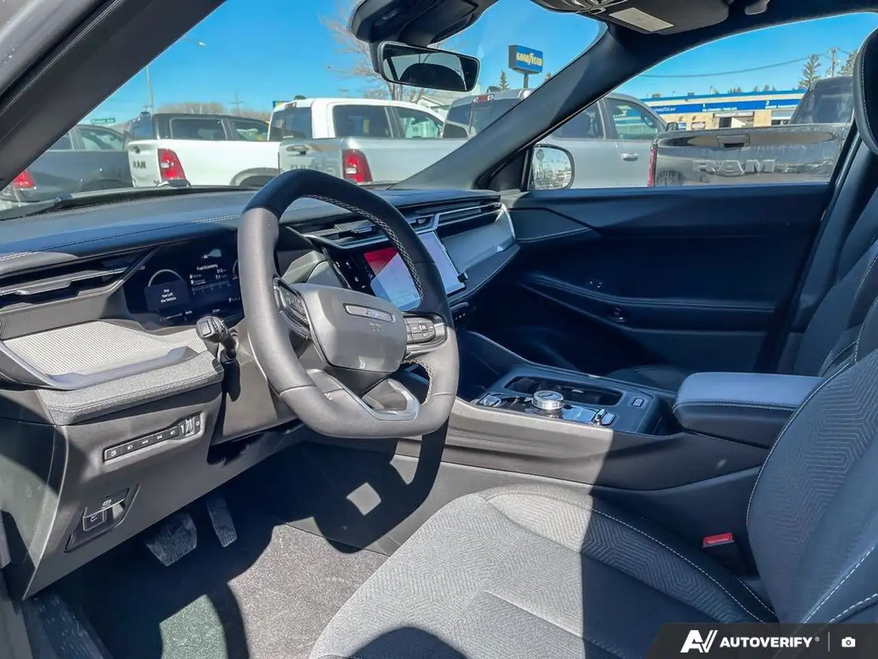 Jeep Cherokee снимка Jeep Cherokee