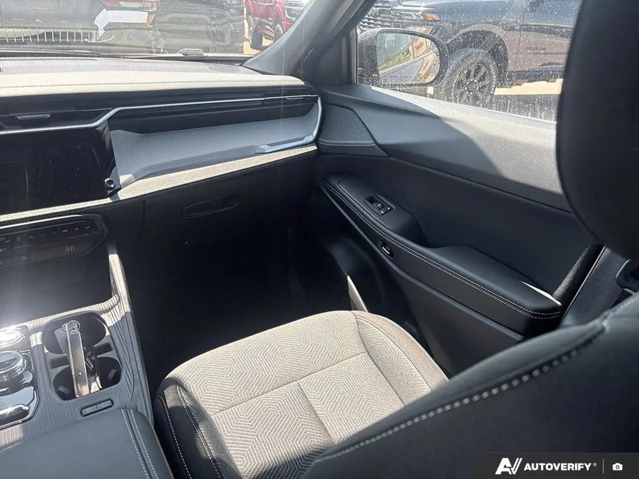 Jeep Cherokee photo Jeep Cherokee