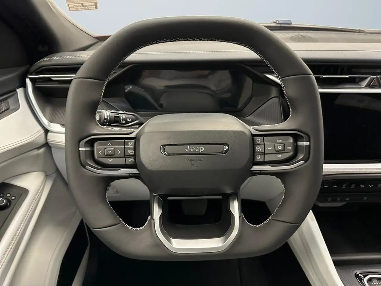 Jeep Cherokee снимка Jeep Cherokee