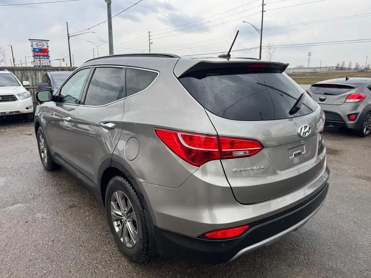 Hyundai SANTA FE photo Hyundai SANTA FE