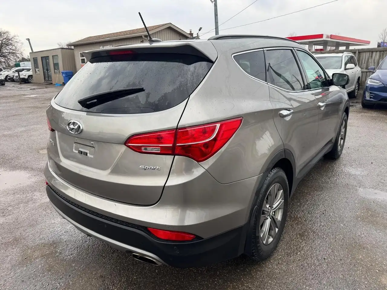 Hyundai SANTA FE photo Hyundai SANTA FE
