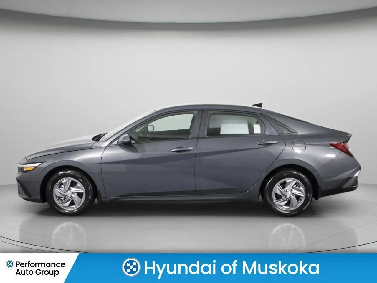Hyundai ELANTRA снимка Hyundai ELANTRA