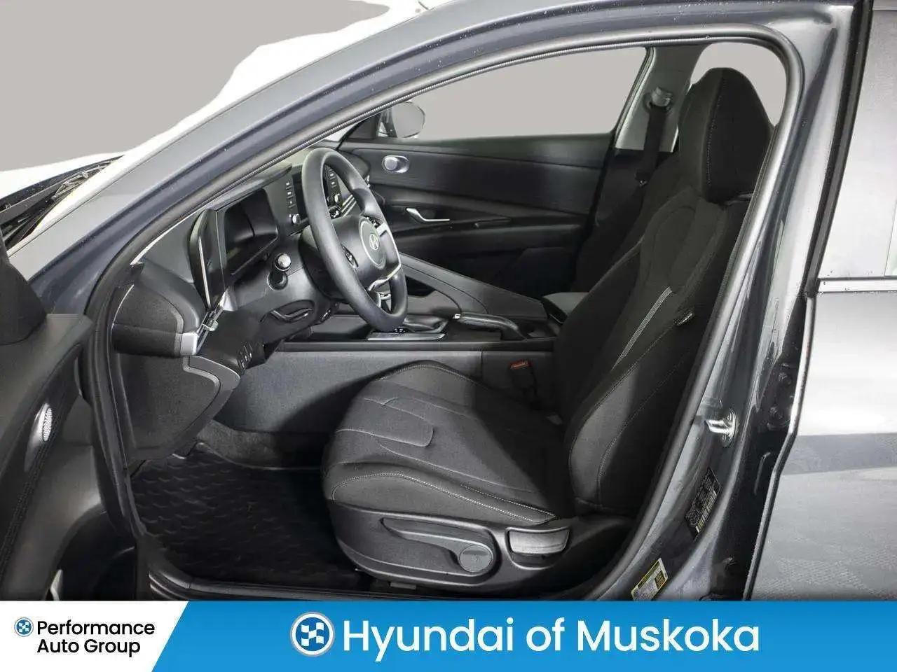 Hyundai ELANTRA снимка Hyundai ELANTRA
