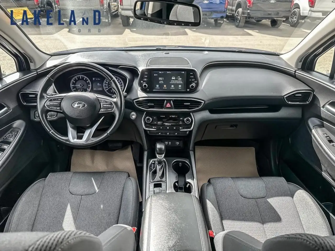 Hyundai SANTA FE снимка Hyundai SANTA FE